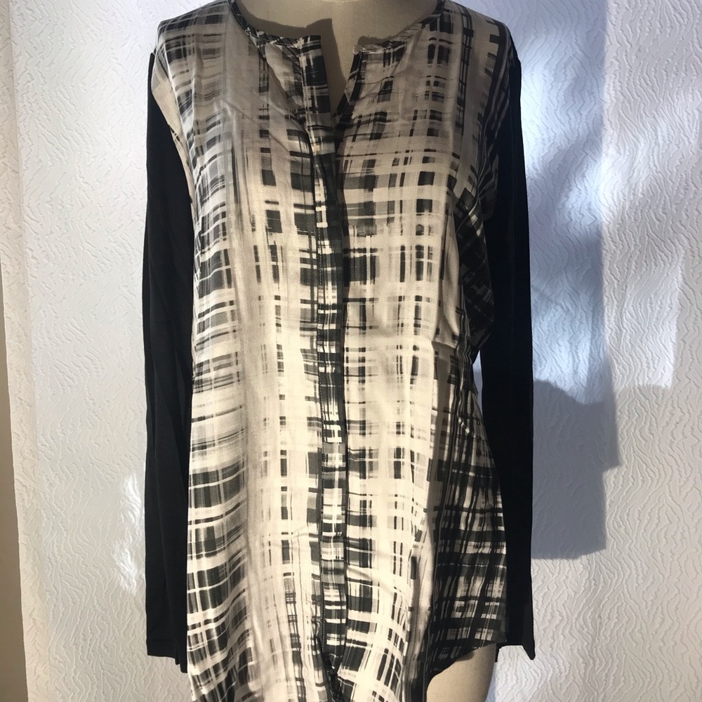 Lola and Sophie blouse